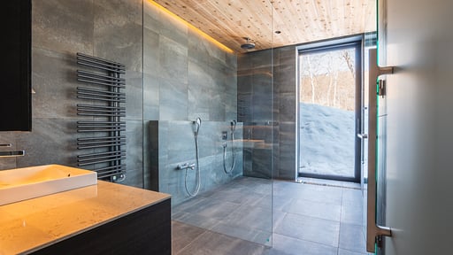 Yuki Drift Chalet Onsen