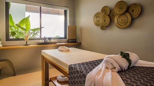 180 Samui Spa