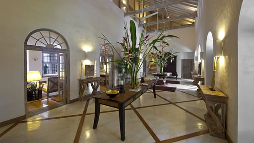 20 Middle Street Dining area