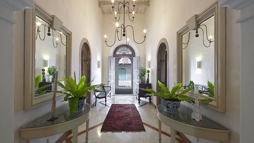 20 Middle Street Others