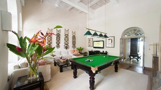 20 Middle Street Billiard