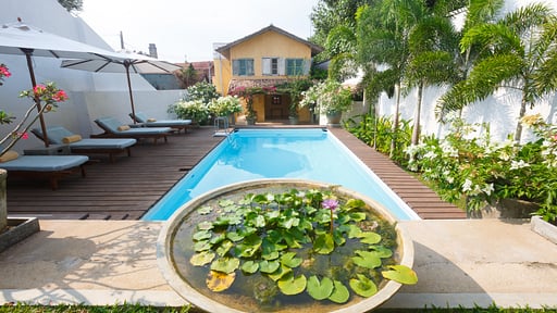 20 Middle Street Swimming pool