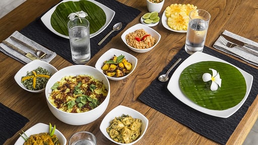 5 Middle Street Others