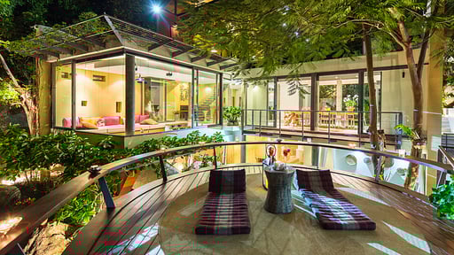 L2 Residence Villa Rooftop lounge