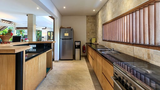 Abaca Villas Kitchen 2