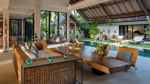 Abaca Villas Living room 2