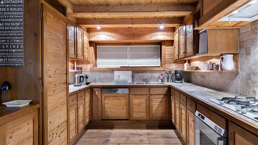 Chalet Adalta Kitchen