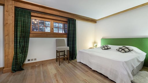 Chalet Adalta Bedroom 3