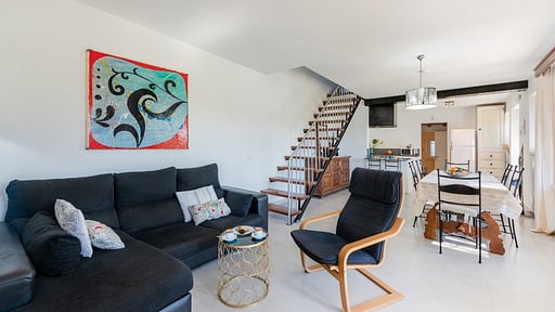 Les Murteretes Living room