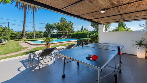 Les Murteretes Table tennis