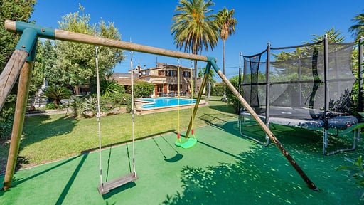 Les Murteretes Others