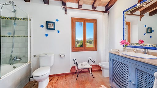 Les Murteretes Bedroom 1