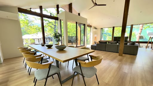 Ahiru Chalet Dining area