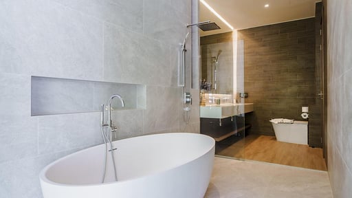 Aileen Villa Layan Bedroom 1