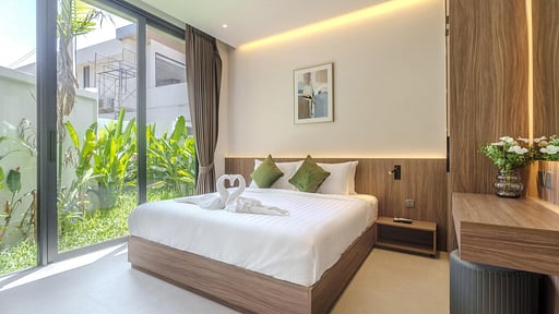 Aileen Villa Layan Bedroom 2