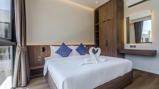 Aileen Villa Layan Bedroom 4