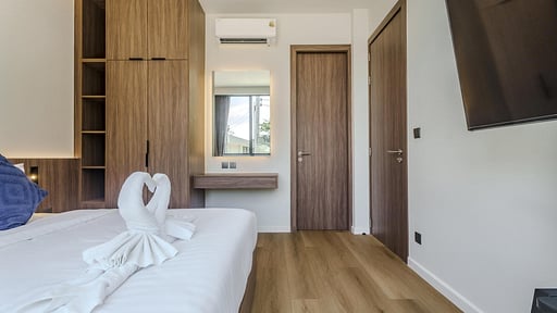 Aileen Villa Layan Bedroom 4