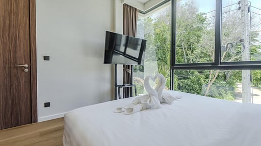 Aileen Villa Layan Bedroom 4