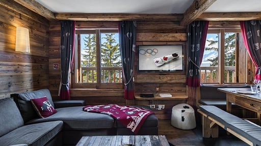 Chalet Ajacour Salon