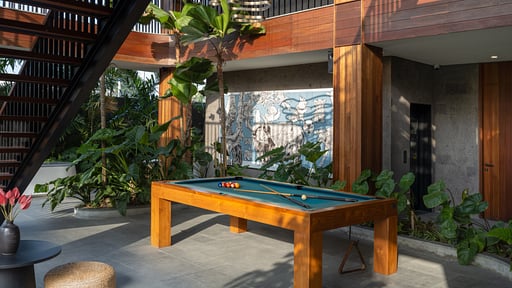 Akashi Residence Billiard