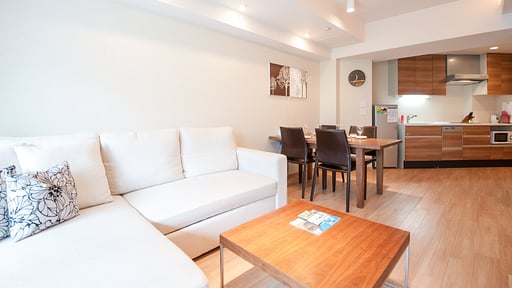 Akazora Premium One Bedroom Apartment Living room