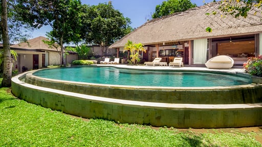 Akilea Estate Piscina 5