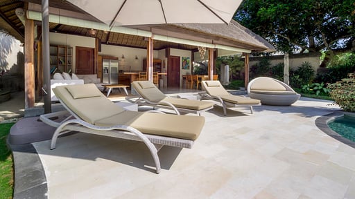 Akilea Estate Piscina 4