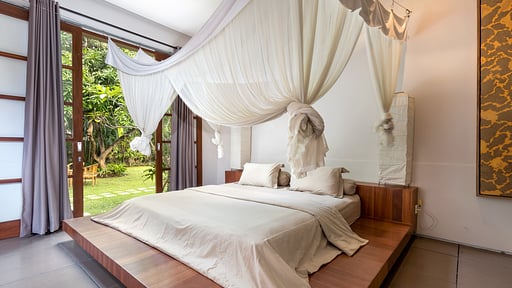 Alarte Estate Bedroom 3