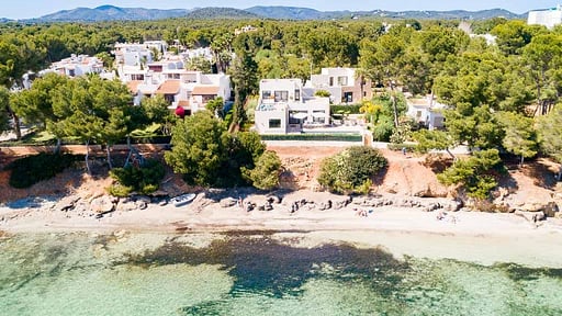 Villa Algarroba Drone pictures