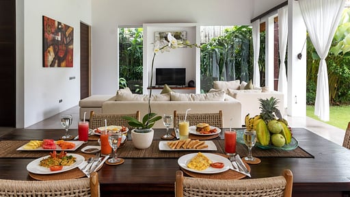Alice Estate Dining area 2