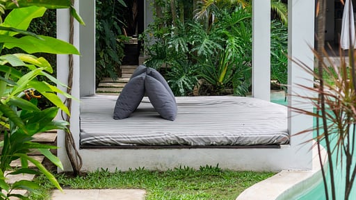 Alice Estate Swimming pool 2