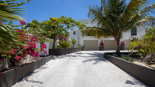Villa Alma Others