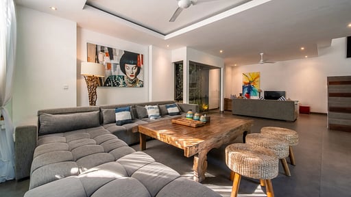 Villa Alopa Two Salón