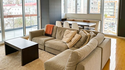 Alpen Ridge Three Bedroom Premium Living room