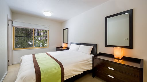 Alpine Azumi Happo Bedroom 1