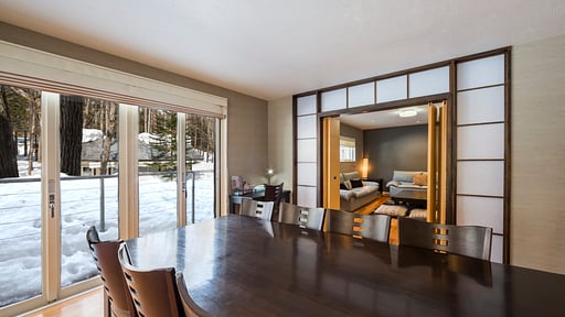 Alpine Azumi Nagano Dining area