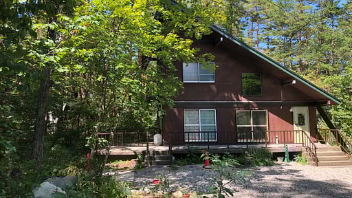 Alps Aunty Cottage Surroundings