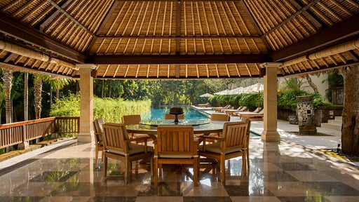 Aman Villas Nusa Dua Four Bedroom Dining area