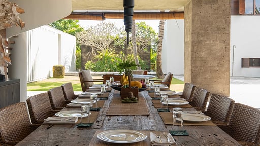 Ambalama Villa Bali Dining area