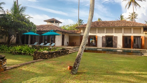 Ambalama Villa Garden