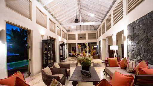 Ambalama Villa Living room