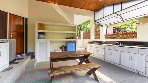 Amber Villa Прочее