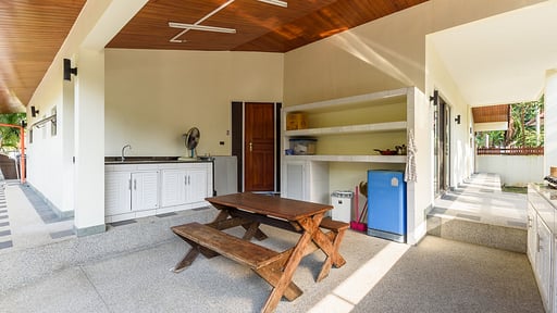 Amber Villa Прочее