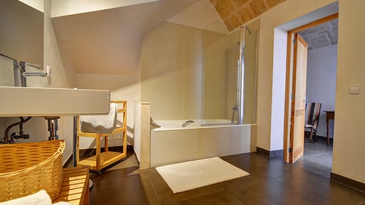 Amilcar House Спальня 1