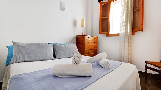 Amilcar House Спальня 2