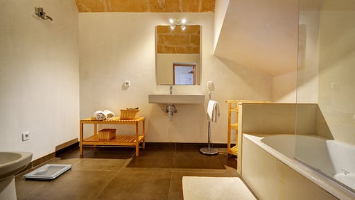 Amilcar House Спальня 1