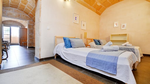 Amilcar House Спальня 3