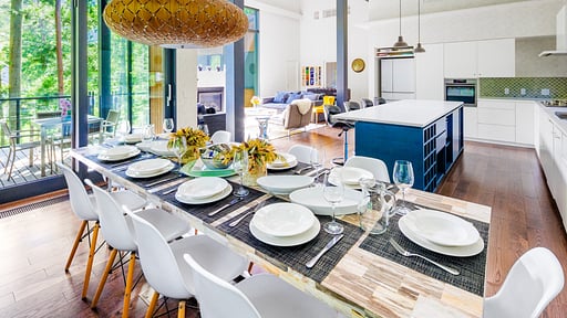 Amo 54 Chalet Dining area