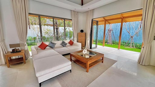 Villa Anchan Tropicana Living room
