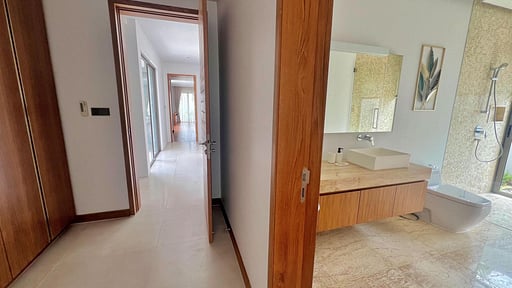 Villa Anchan Tropicana Bedroom 2